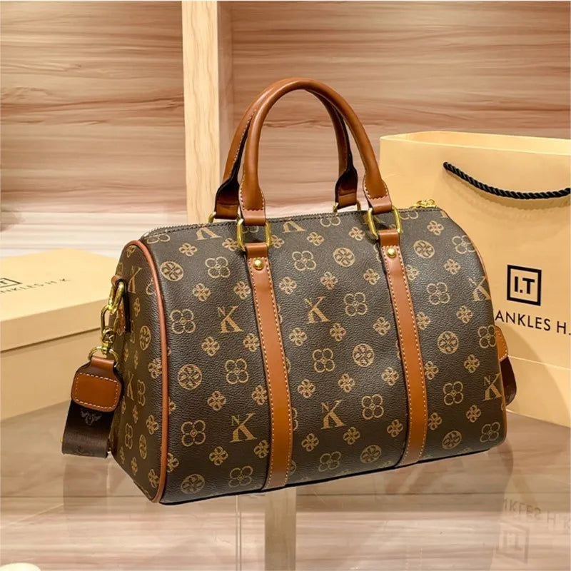 Ladies' Light Luxury Handbag 2025 New Spring Luxury Designer Fashion Retro Handheld Shoulder Bag Large Capacity Crossbody Bag